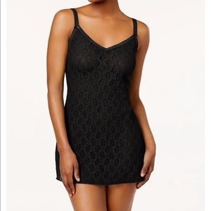 B temptd by Wacoal Lace KIss Chemise